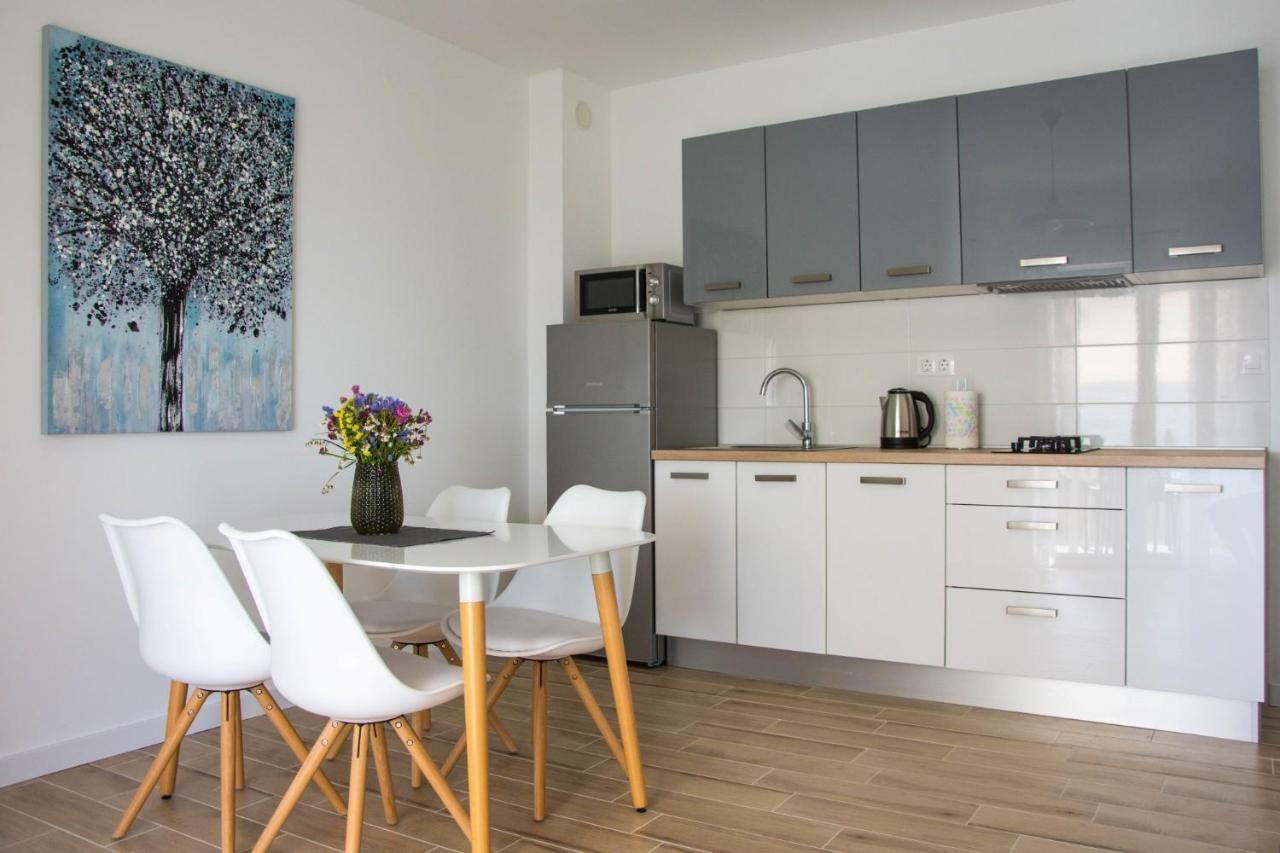 Apartments Melody Mandre Exterior foto